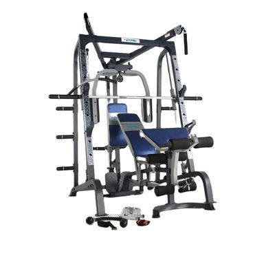 Schwarze Multifunktionsstation für Heimgymnastik-Übungen und Krafttraining