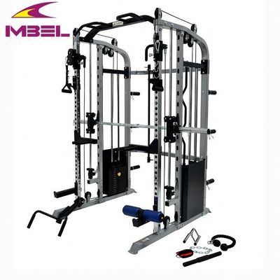 Fitness-Routine mit Männern Multi Station Home Gym 1516x1938x2167mm